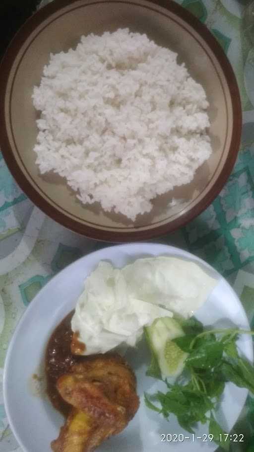 Pecel Lele & Ayam Goreng Mas Enggar 2