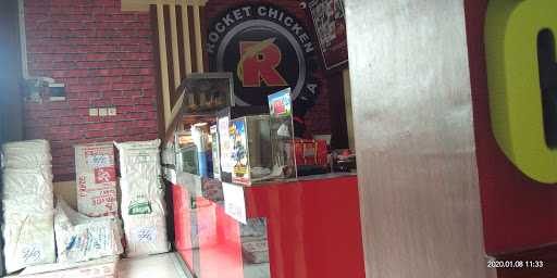 Rocket Chiken Kembaran 10