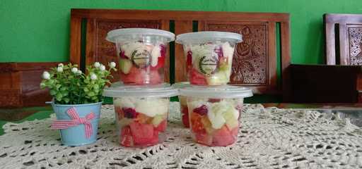 Salad Buah Aruna 2