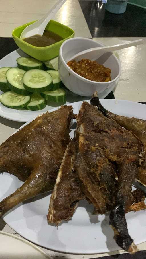 Sego Bebek Khas Surabaya Sambel Mangga 1