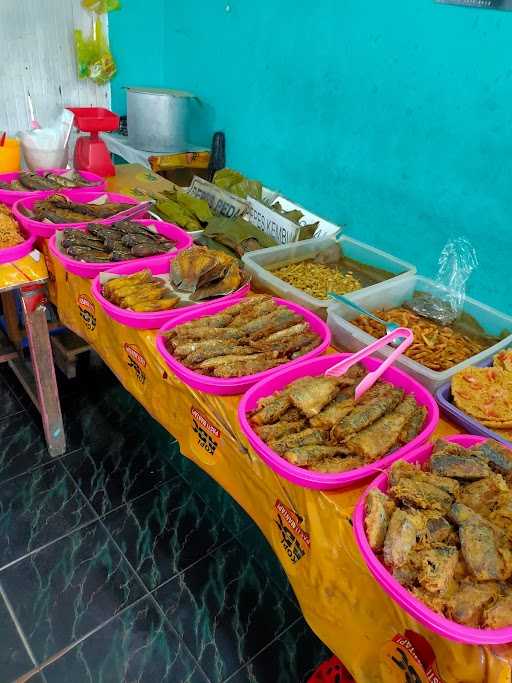 Warung Nasi Barokah Bu Yanti 6