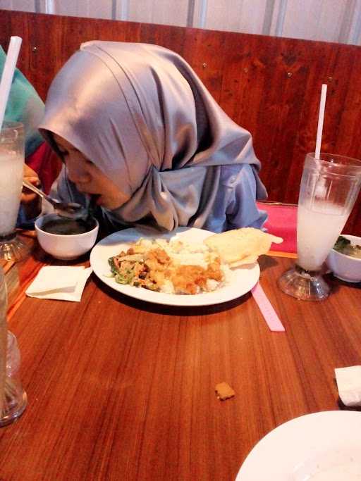 Warung Sd 1