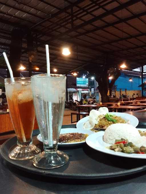 Warung Sd 3