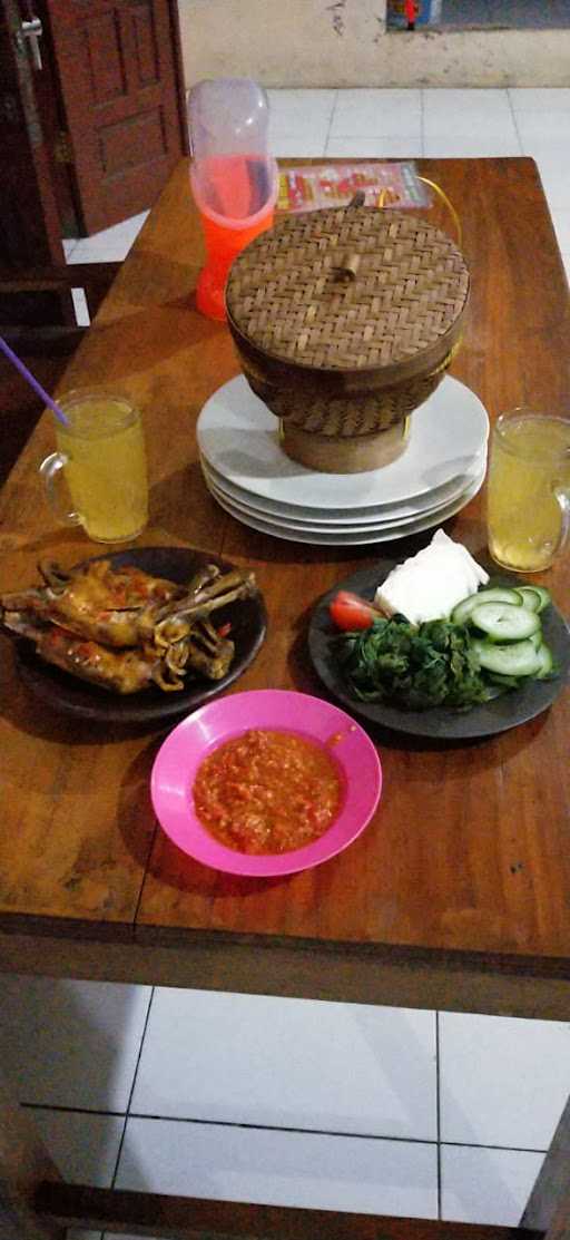 Bebek Goreng Ndower 8