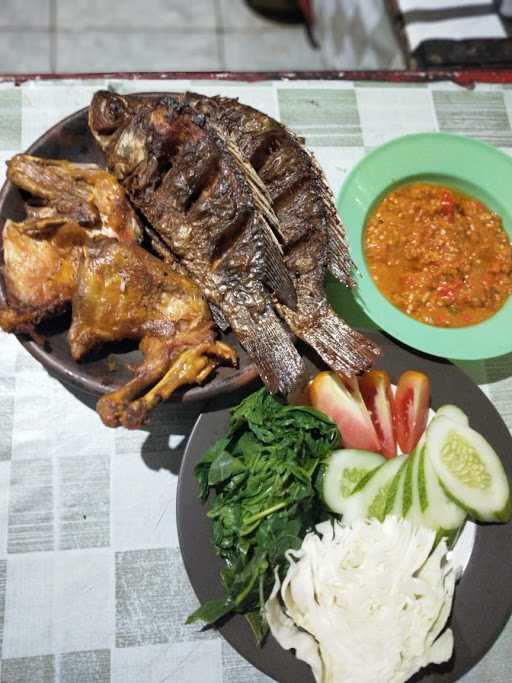 Bebek Goreng Ndower 6