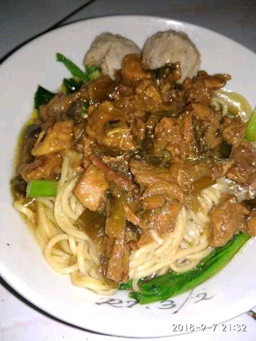 Mie Ayam Maknyuzz Mas Tajank 4