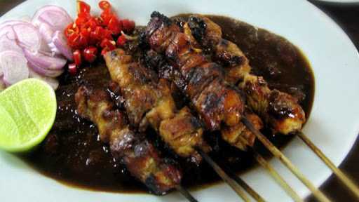 Sate & Soto Ayam Romo Tasor 3