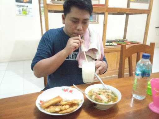 Warung Makan Sunda 2 7