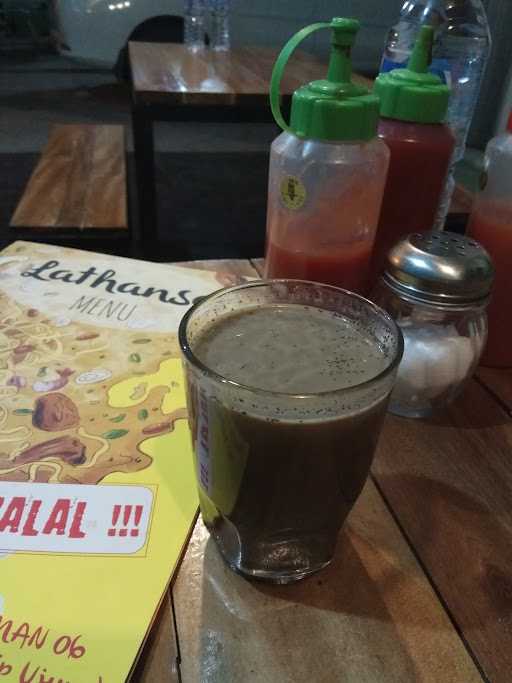 Lathansa Cafe & Ramen 2