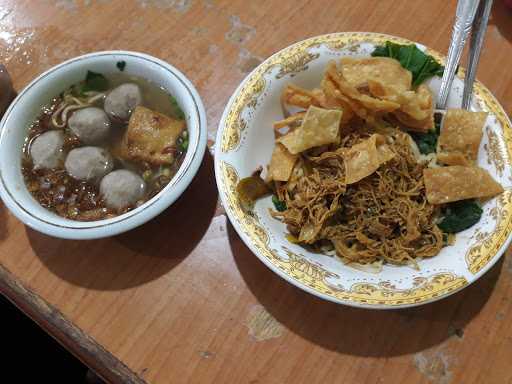 Bakso & Mie Ayam Mulyono 9