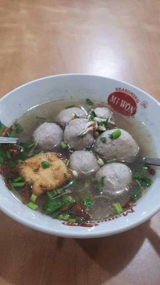 Bakso & Mie Ayam Mulyono 8