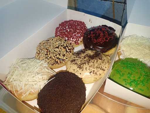 Donat Cik Ona 1