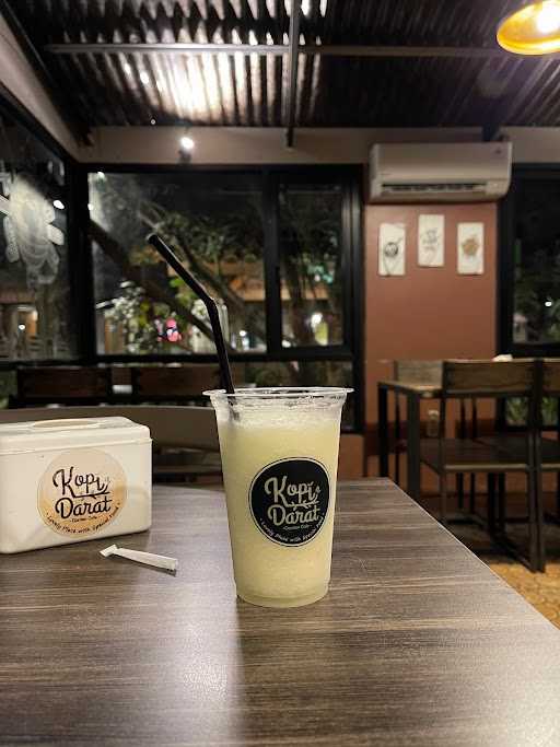 Kopi Darat Garden Cafe 8