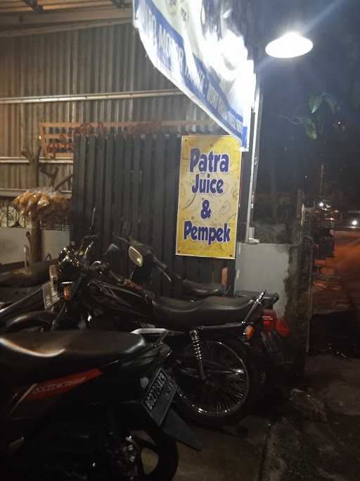 Patra Juice & Pempek 9