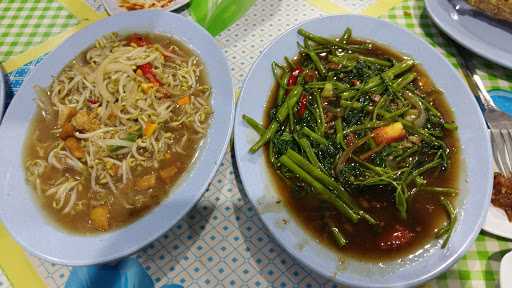 Pecel Lele Dan Seafood Gareng 2