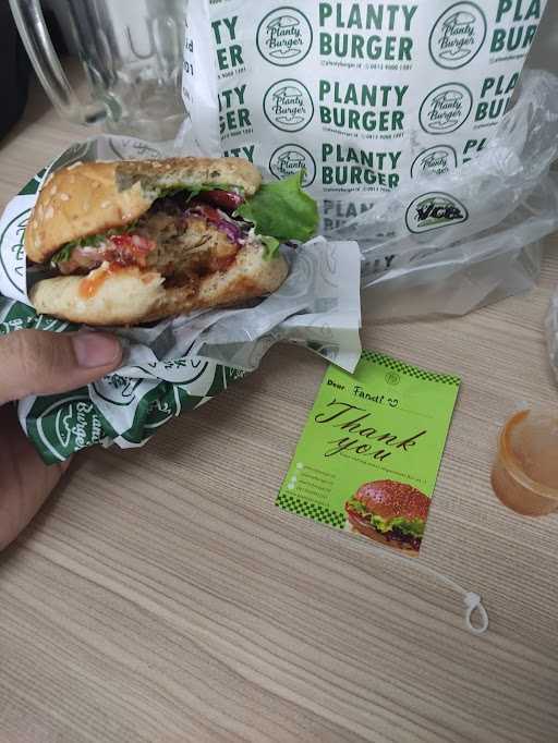 Planty Burger Palembang 6