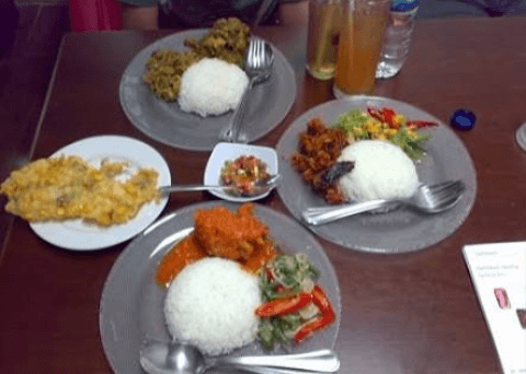 Pondok Ayam Bakar & Bakso Mawar 2