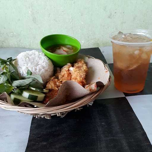 Warung Nasi Davani 10