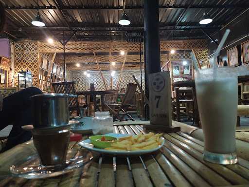 Cafe Seni 4