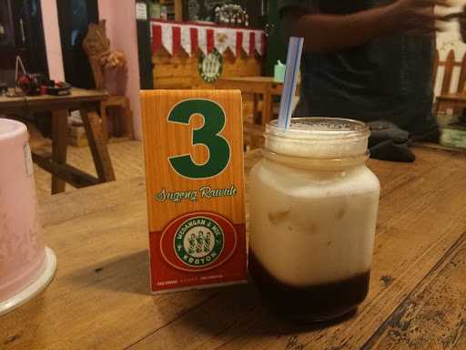 Wedang Kraton Cafe 4