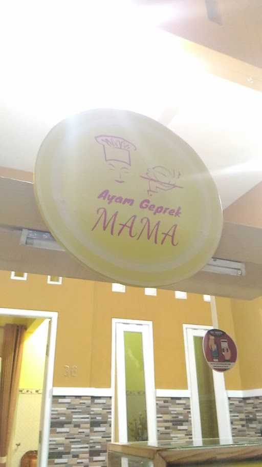 Ayam Geprek Mama - Tanah Merah 4