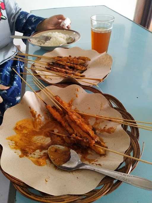 Sate Ayam Ponorogo Pak Pur Dan Teh Poci 1