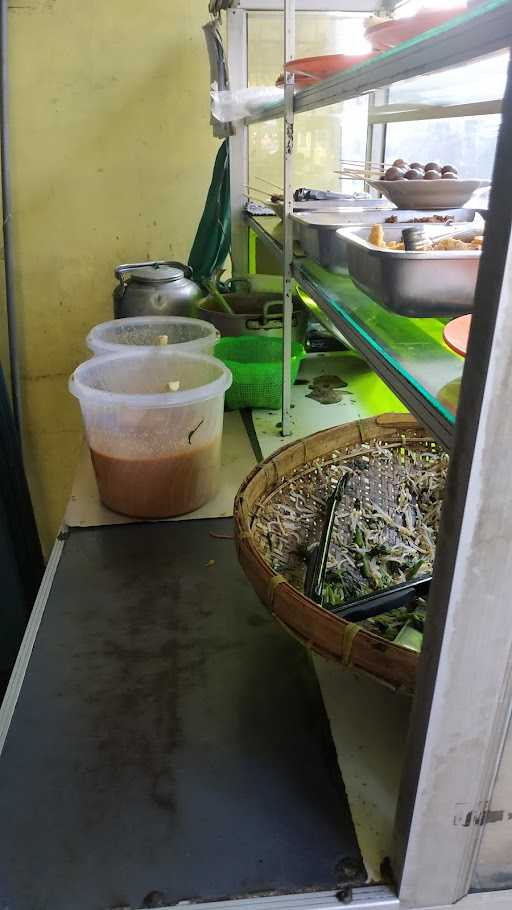 Warung Pecel ' Pong ' 1