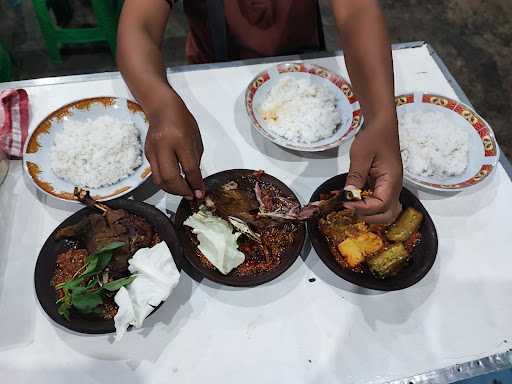 Bebek Goreng Mbak Lik Kepanjen 10