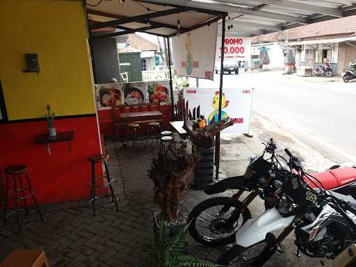 Kedai Cafe Dunia Ayam 3