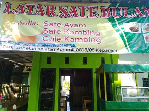 Latar Sate Bulan 4