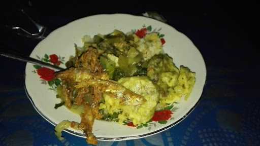 Warung Nasi Jagung Sunari 8