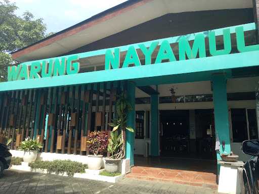 Warung Nayamul 1