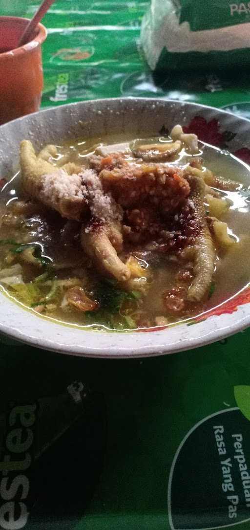 Soto Ayam Ceker Suroboyo 4