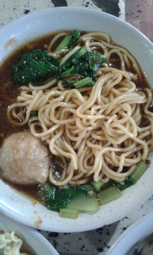 Mie Ayam Bakso Agil Solo 4