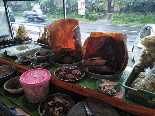 Warung Babi Guling Yastika 2