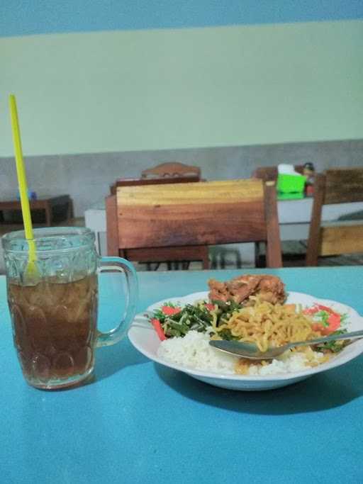 Warung Mekar Sari 7