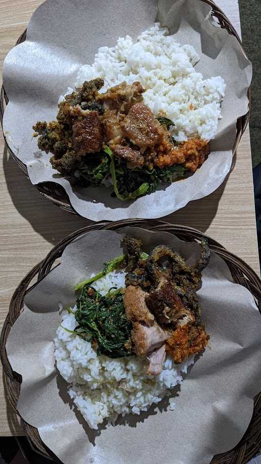 Warung Nasi Lindung Bu Rina 3