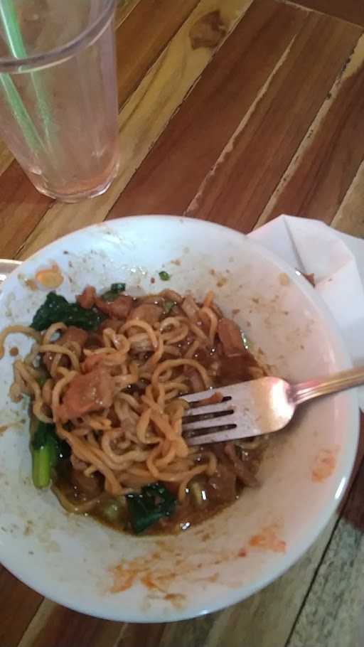 Mie Ayam Brutal Cabang Kersana 1