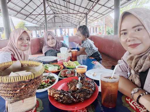 Rumah Makan Alang Alang 2