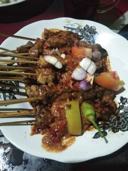 Sate Blengong Ibu Pon 1