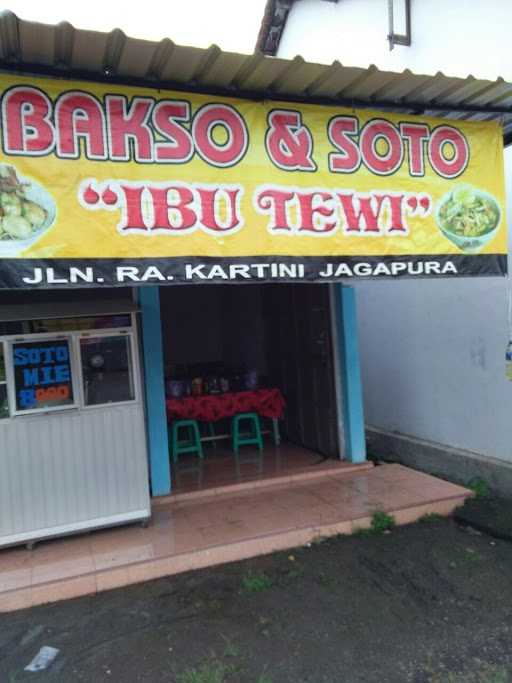 Warung Soto & Bakso Ibu Tewi 1