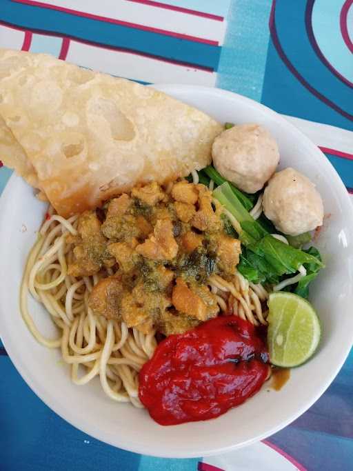 Mie Ayam Dan Bakso Mama Indah 1