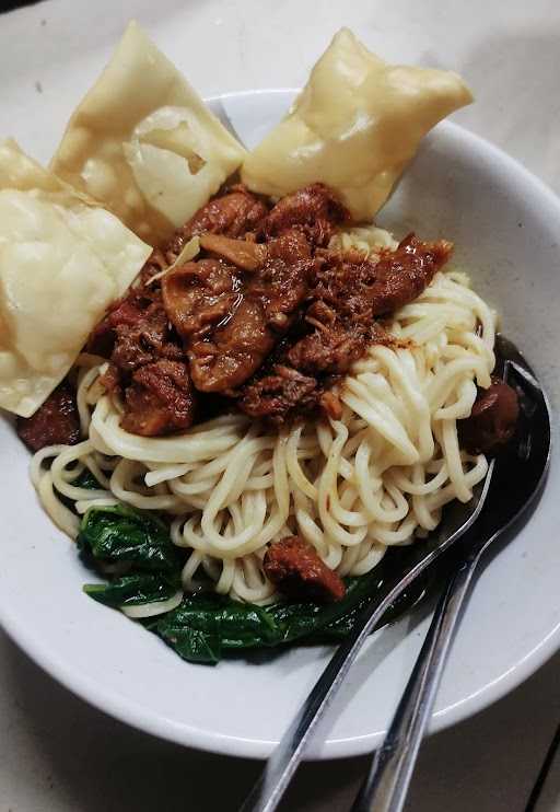 Rumah Bakso Gajah Mungkur 6