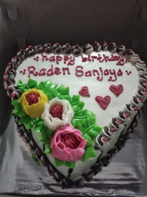 Rumah Noza Cake 9