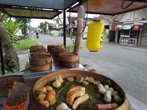 Genzo Dimsum Jombang 8