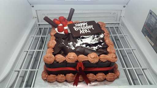 Anugerah Cake 10