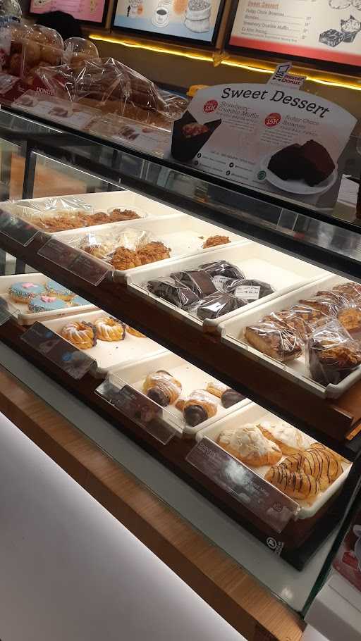 Mister Donut Cirebon 8