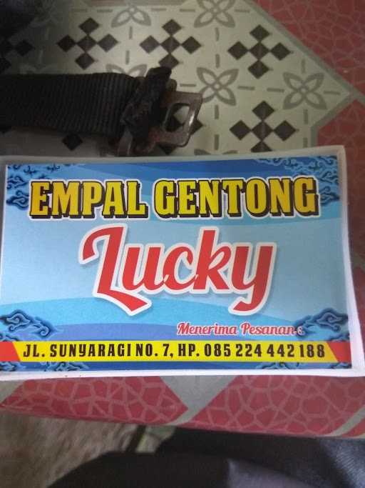 Empal Gentong Lucky 8