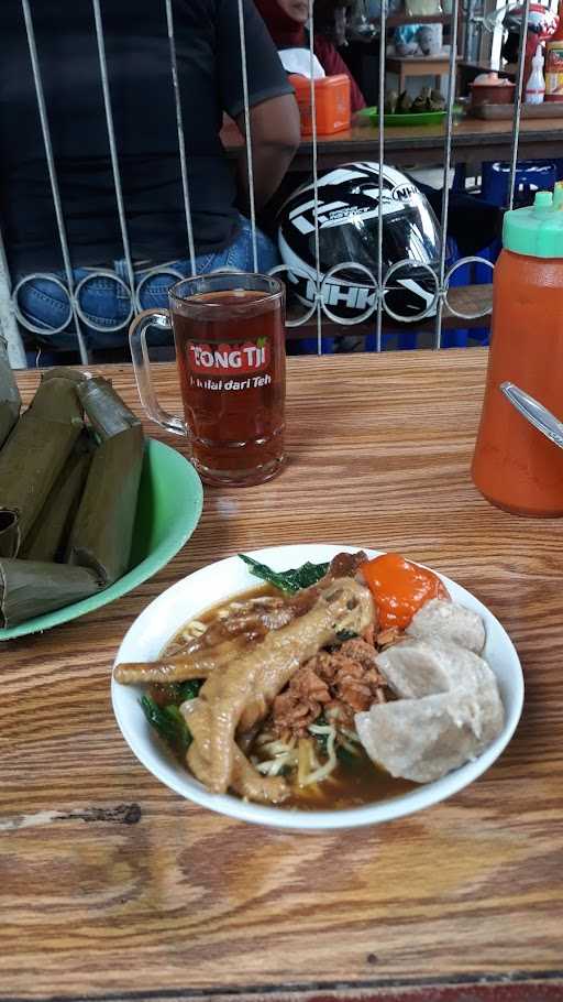 Mie Ayam & Bakso Mas Teguh 9