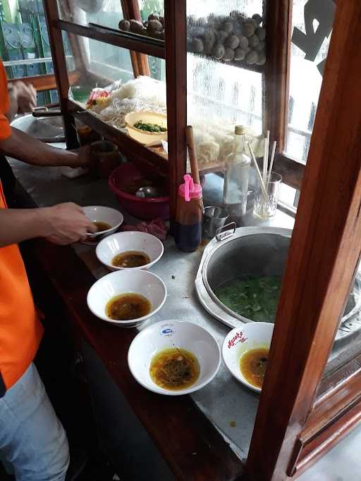 Mie Ayam & Bakso Mas Teguh 3